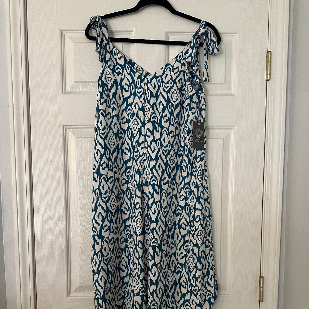 Real and white flows jumpsuit